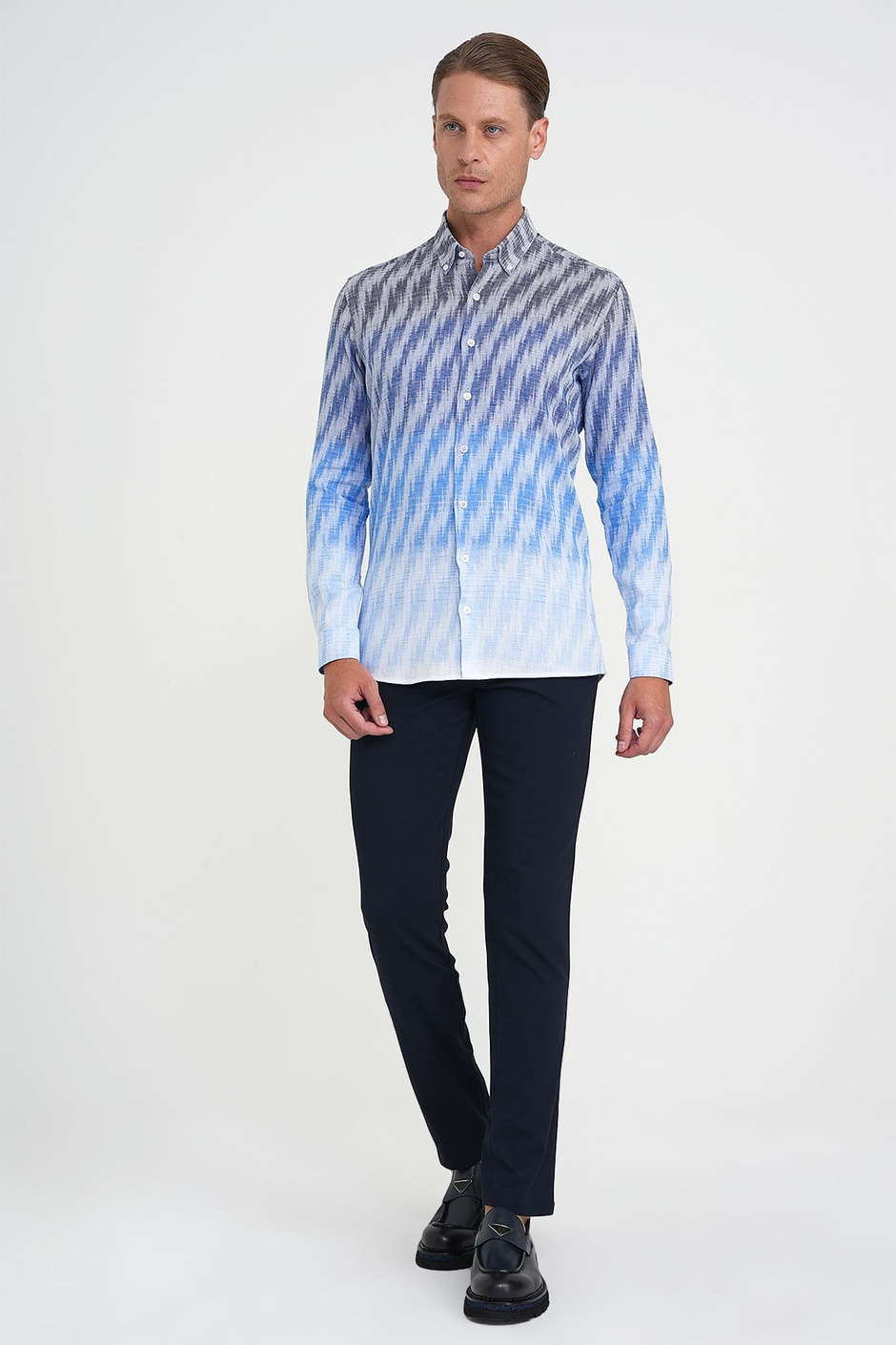 Comfort Fit Pano Desen Düğme Yaka %100 Keten Mavi Gömlek G 1594