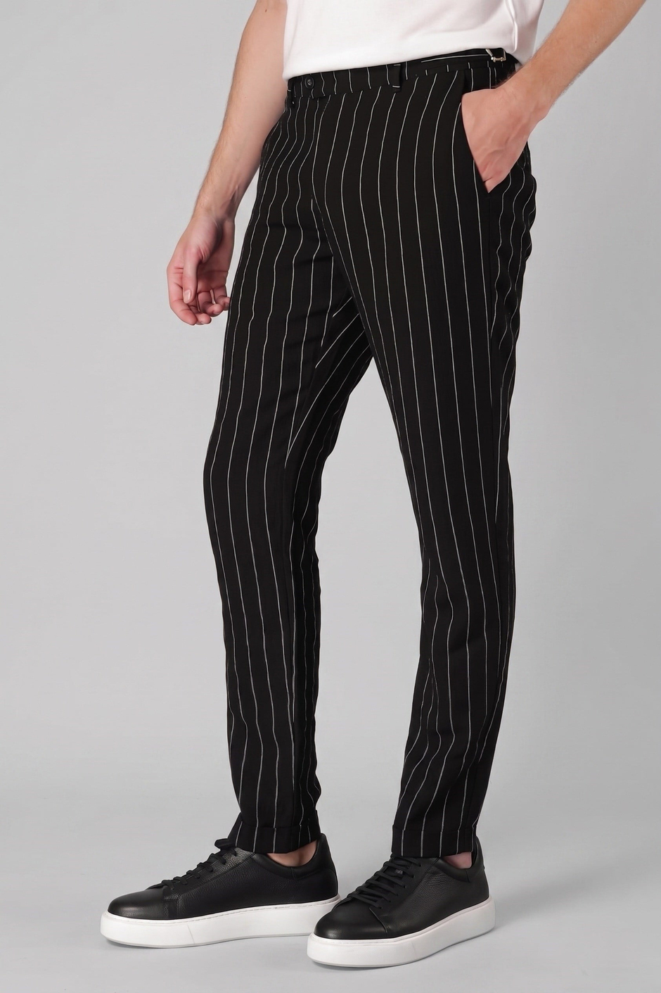Comfort Fit Yandan Tokalı Çizgili Keten Siyah Pantolon P 1151