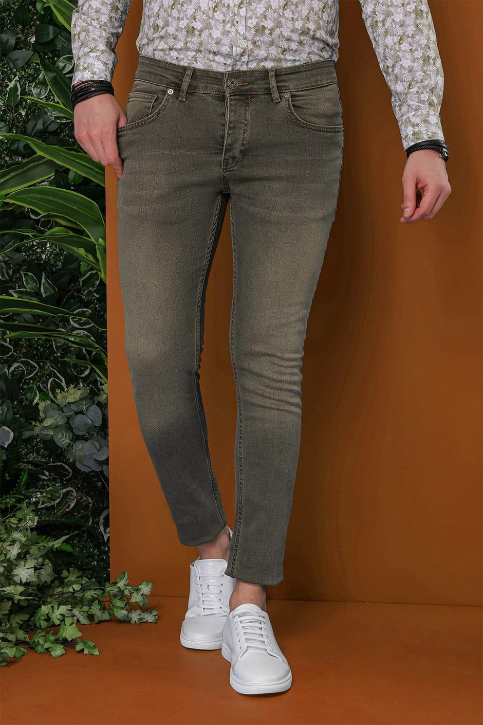 Slim Fit Beş Cep Taşlama Eskitme Detaylı Haki Jean Kot Pantolon Denim 110