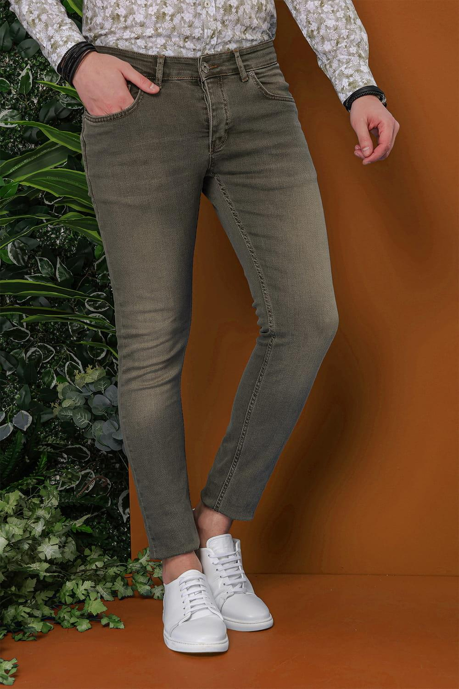 Slim Fit Beş Cep Taşlama Eskitme Detaylı Haki Jean Kot Pantolon Denim 110