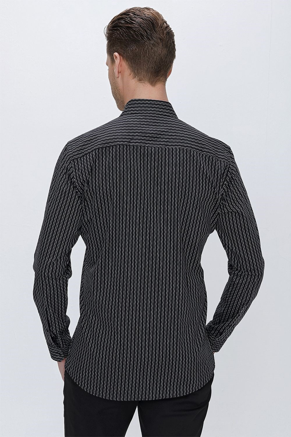 G 1519 Slim Fit Siyah Spor Gömlek