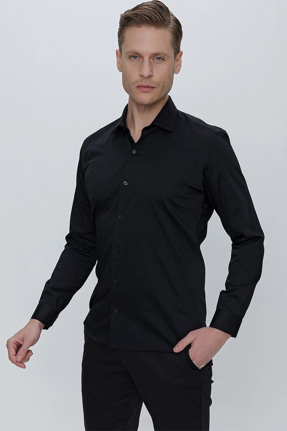 GK 669 Slim Fit Siyah Klasik Gömlek