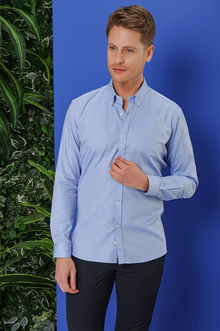 GK 678 Slim Fit Mavi Klasik Gömlek