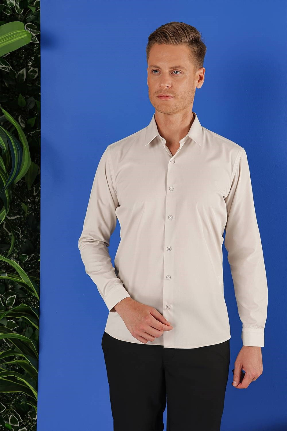 Slim Fit %100 Pamuk Kravat Yaka Kum Beji Gömlek GK 683