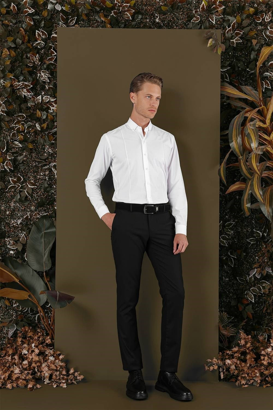 GK 691 Slim Fit Beyaz Klasik Gömlek