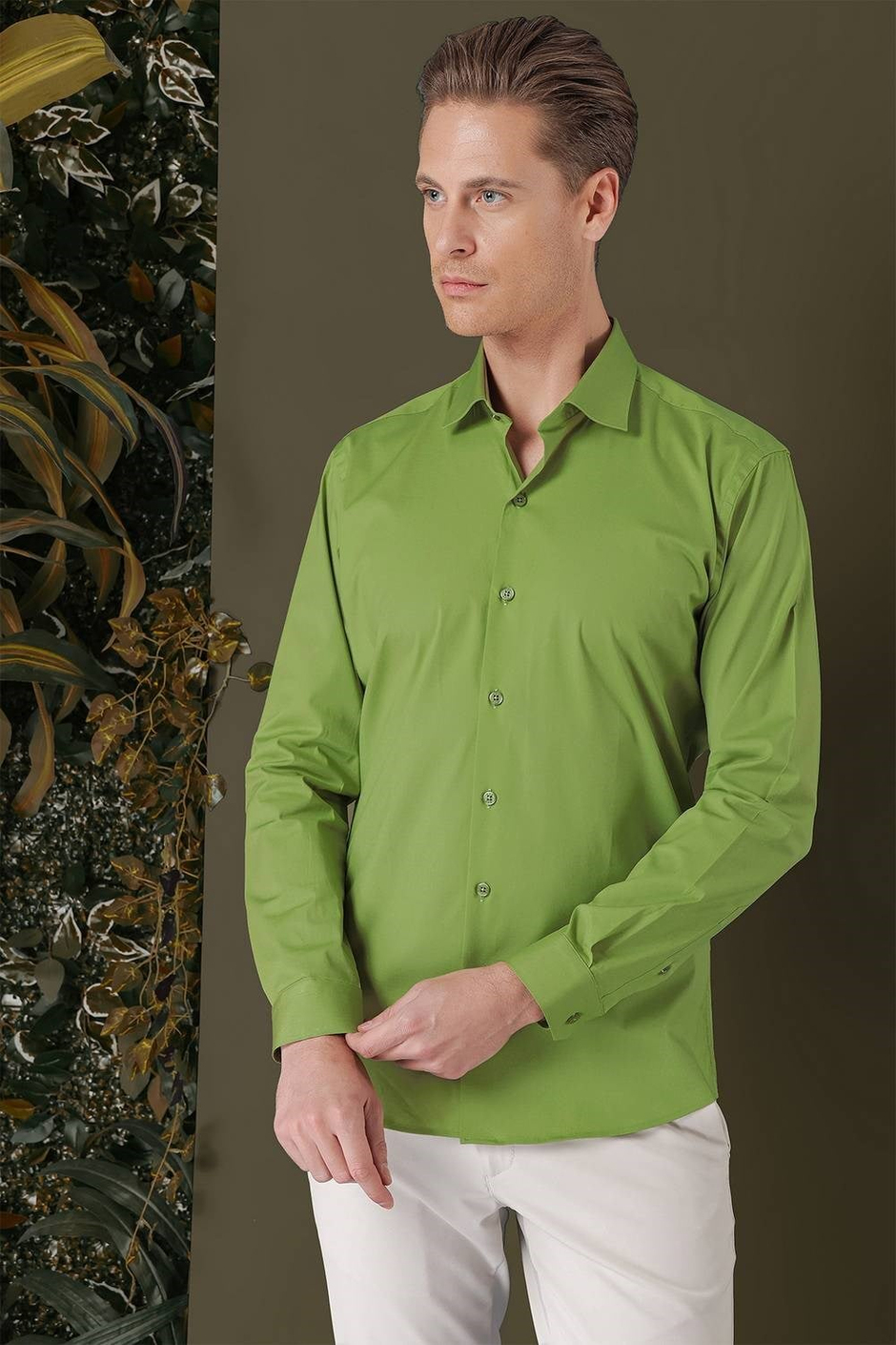 GK 709 Slim Fit Yeşil Klasik Gömlek