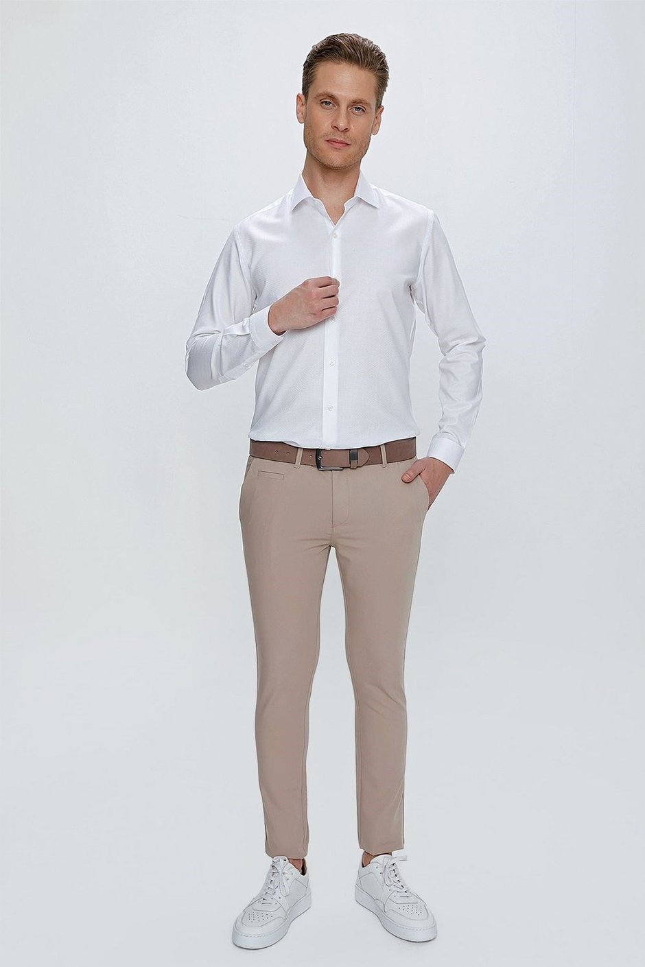 P 1077 Slim Fit Koyu Bej Spor Pantolon