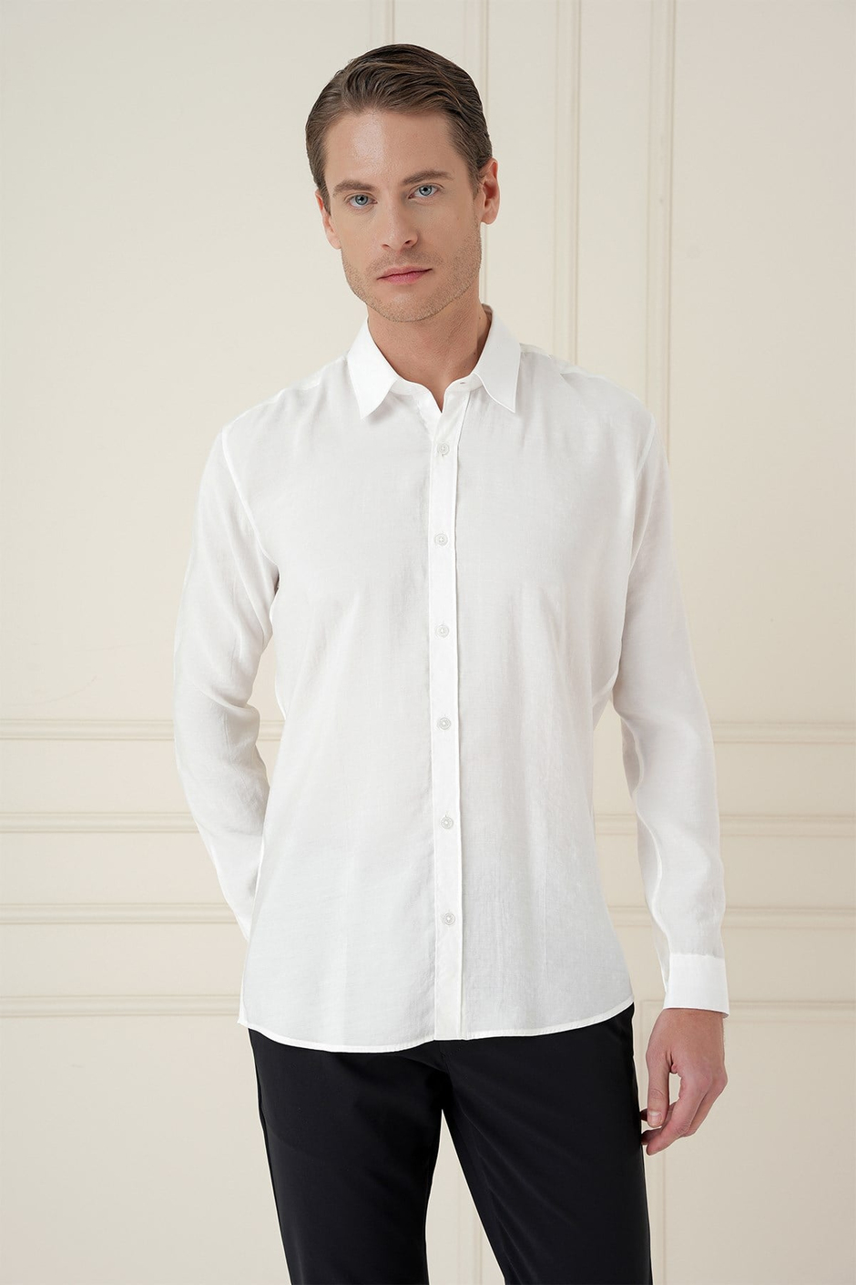 Slim Fit %100 Modal Erkek Yaka Uzun Kol Beyaz Gömlek  GK 743