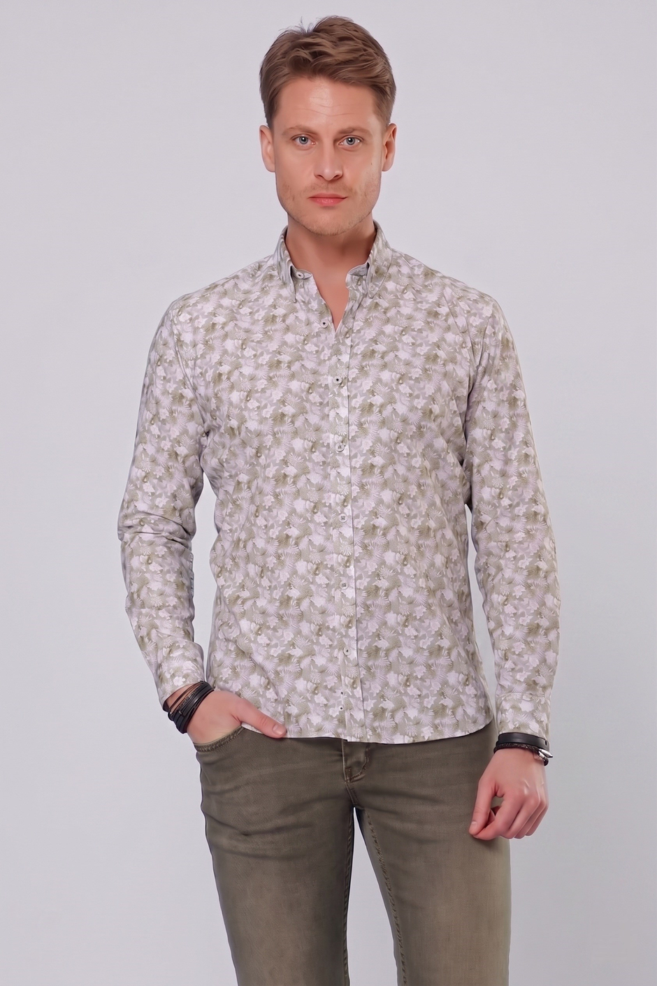 Slim Fit %100 Pamuk Çiçek Desenli Düğmeli Yaka Haki Gömlek G 1542