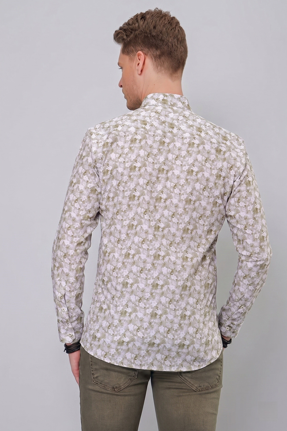 Slim Fit %100 Pamuk Çiçek Desenli Düğmeli Yaka Haki Gömlek G 1542