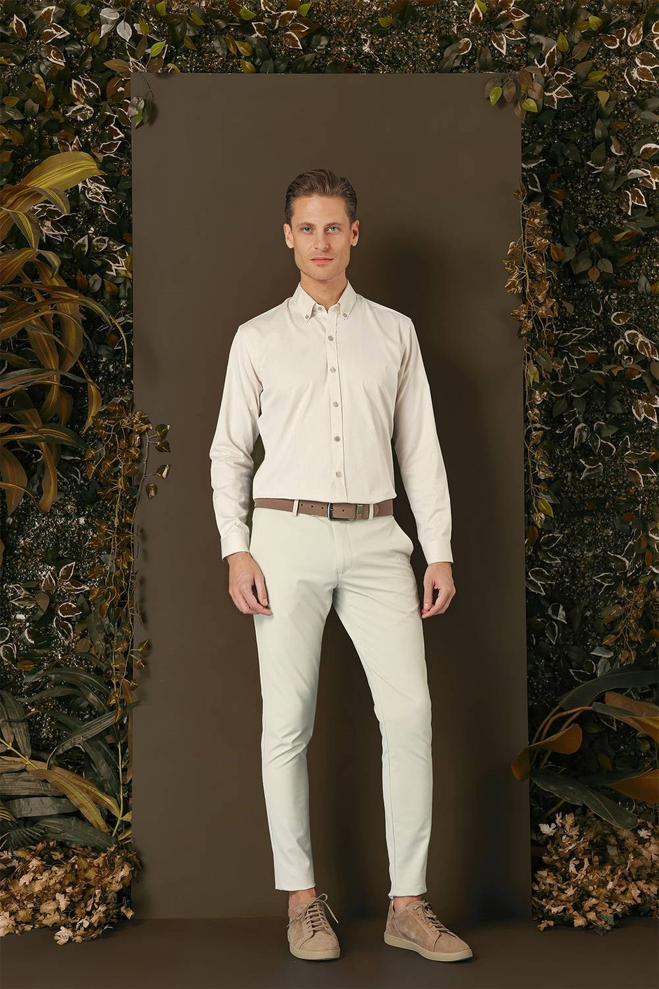 Slim Fit %100 Pamuk Düğme Yakalı Bej Gömlek GK 711