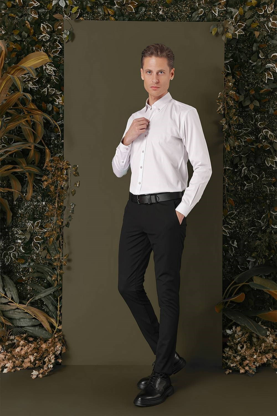 Slim Fit %100 Pamuk Düğme Yakalı Taş/Kırık Beyaz Gömlek GK 711