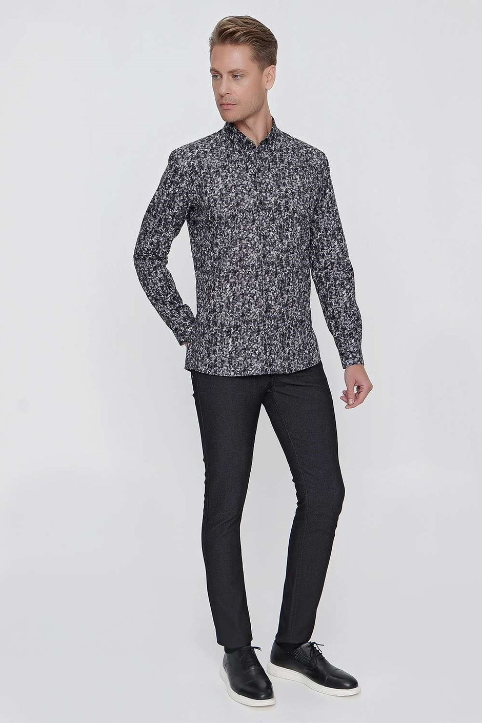 Slim Fit %100 Pamuk Düğmeli Yaka Desenli Siyah Gömlek G 1521