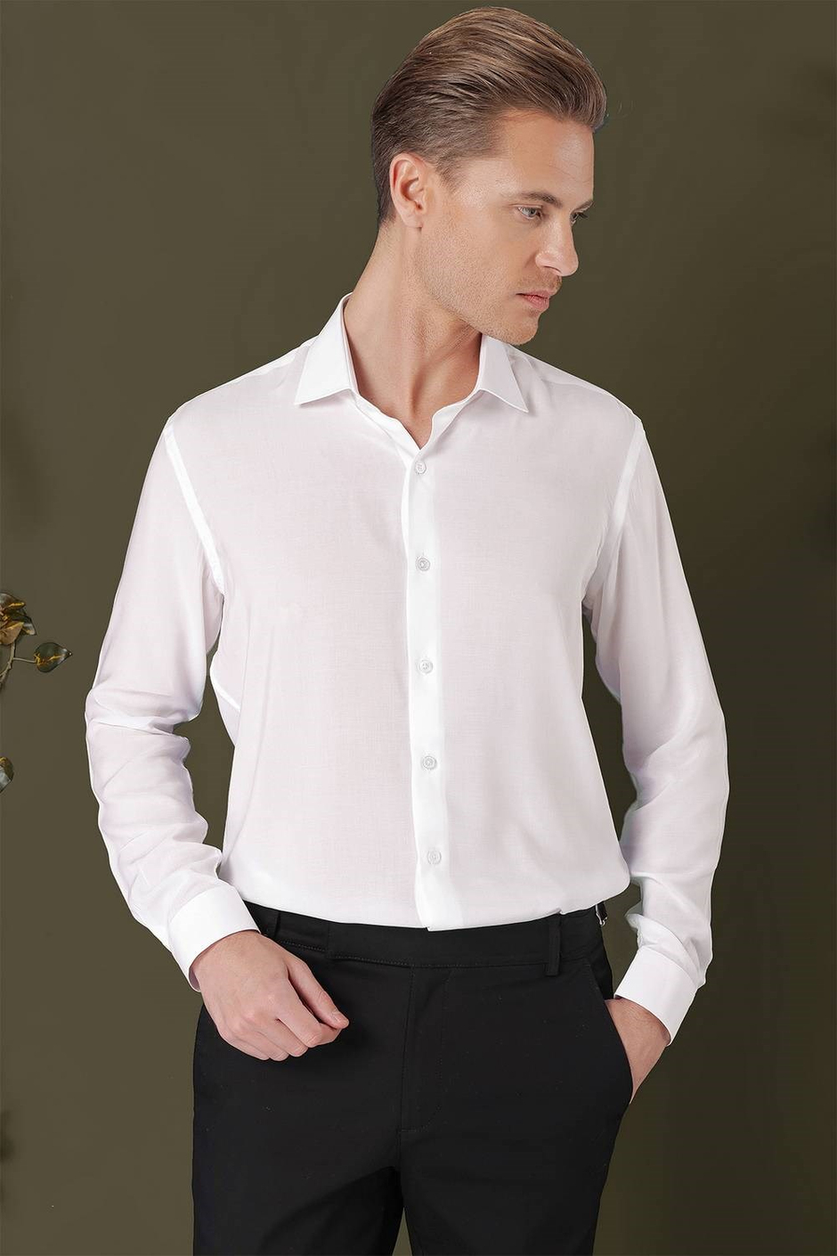 Slim Fit %100 Pamuk Kravat Yaka Düz Beyaz 1 Gömlek GK 709