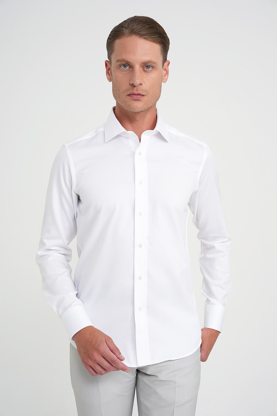 Slim Fit %100 Pamuk Non Iron Kumaş Dokulu Beyaz Gömlek Gk 744