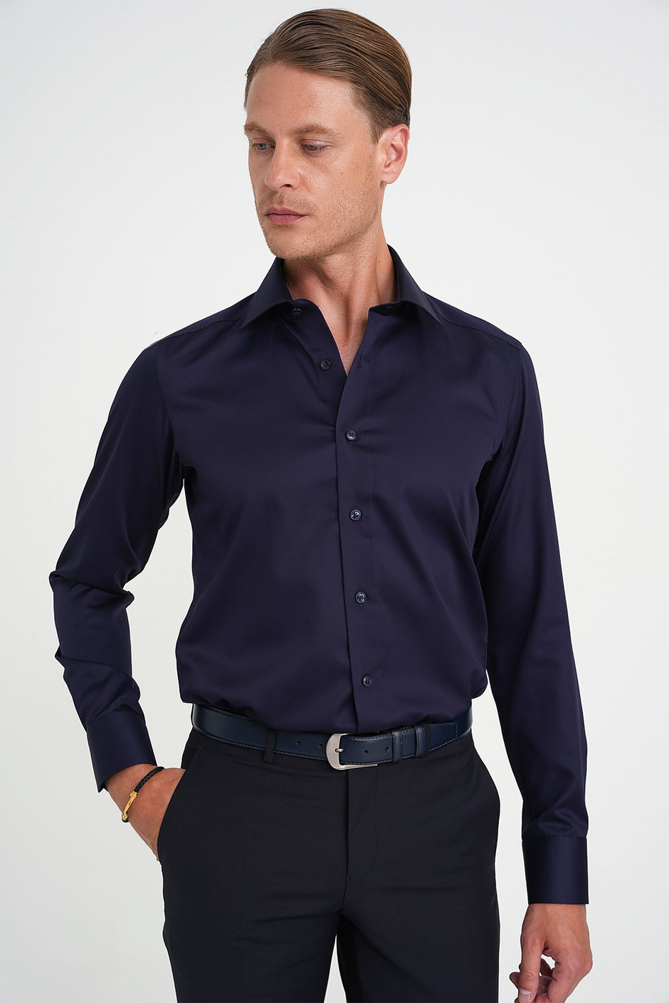 Slim Fit %100 Pamuk Non Iron Kumaş Lacivert Gömlek Gk 734