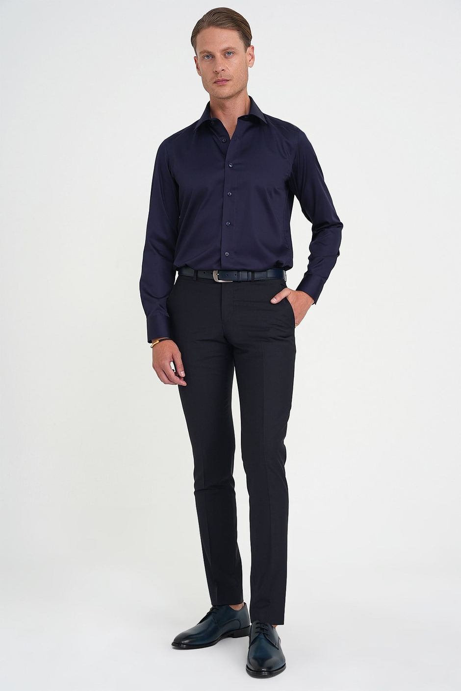 Slim Fit %100 Pamuk Non Iron Kumaş Lacivert Gömlek Gk 734