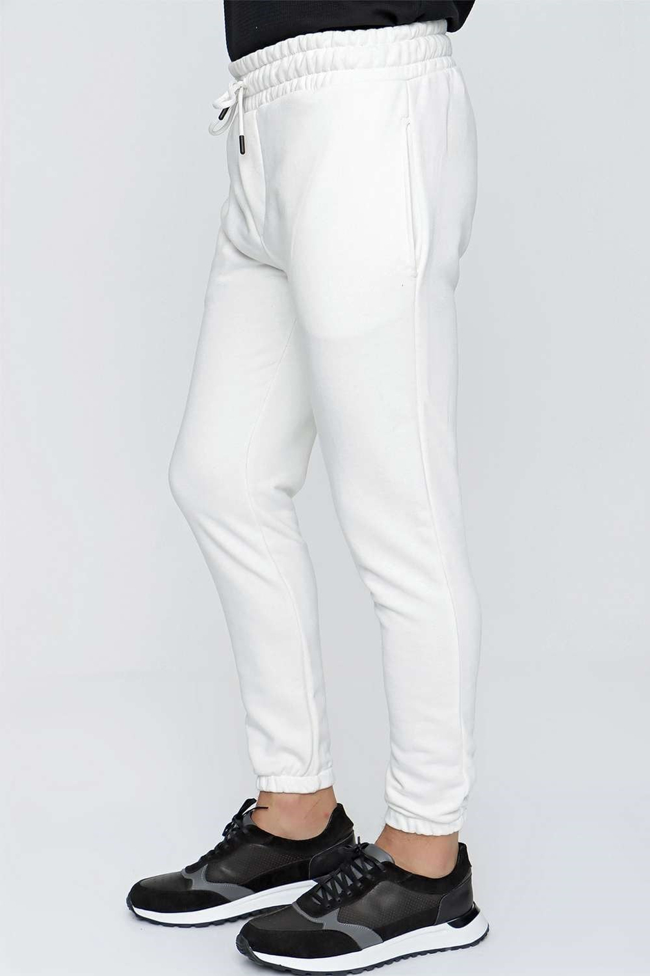 Slim Fit %100 Pamuk Yan Cepli İpli Beyaz Jogger Pantolon ATP 025