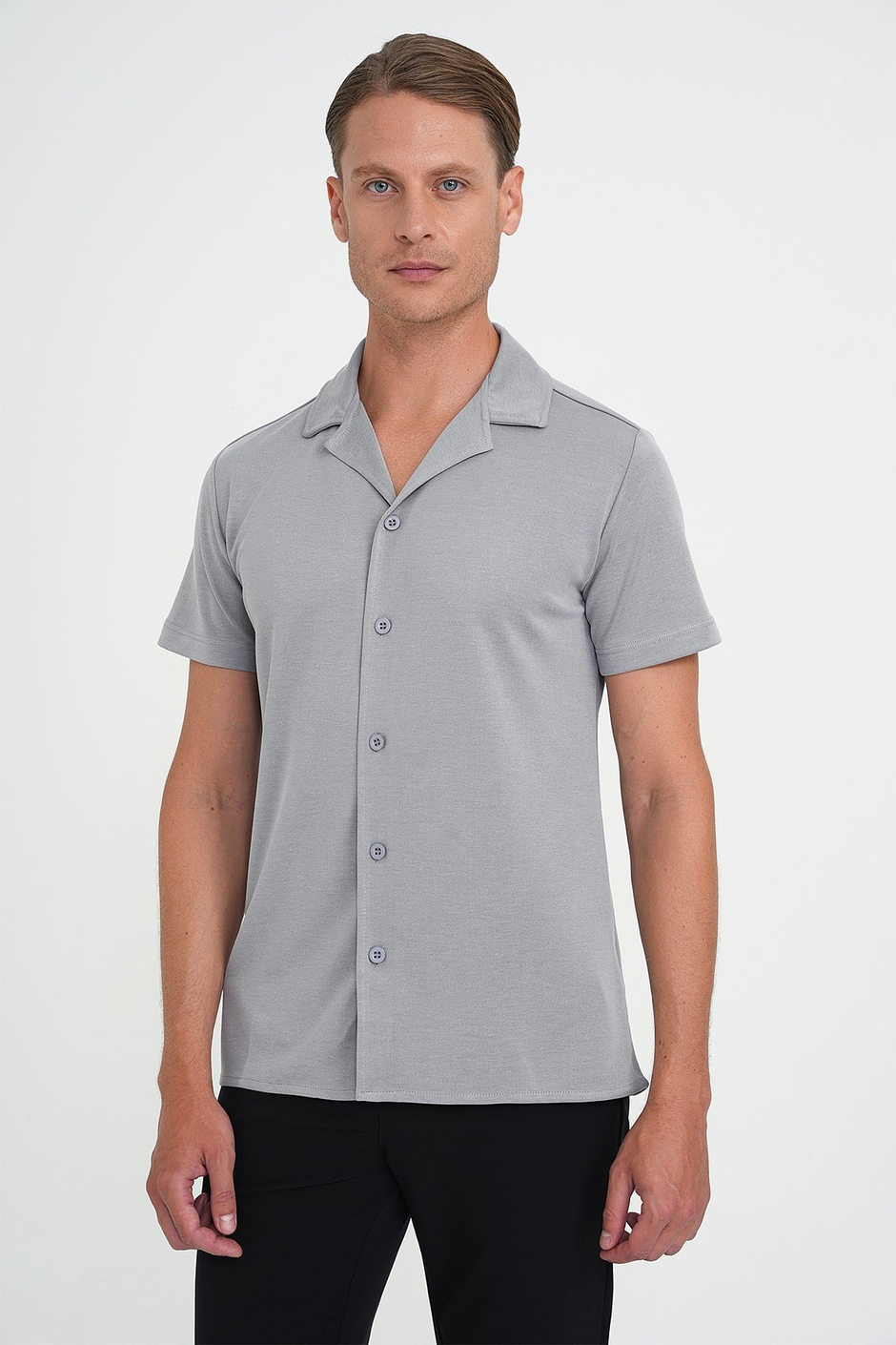 Slim Fit Apaş Yaka Modal Karışımlı Kısa Kollu Gri Gömlek G 1590