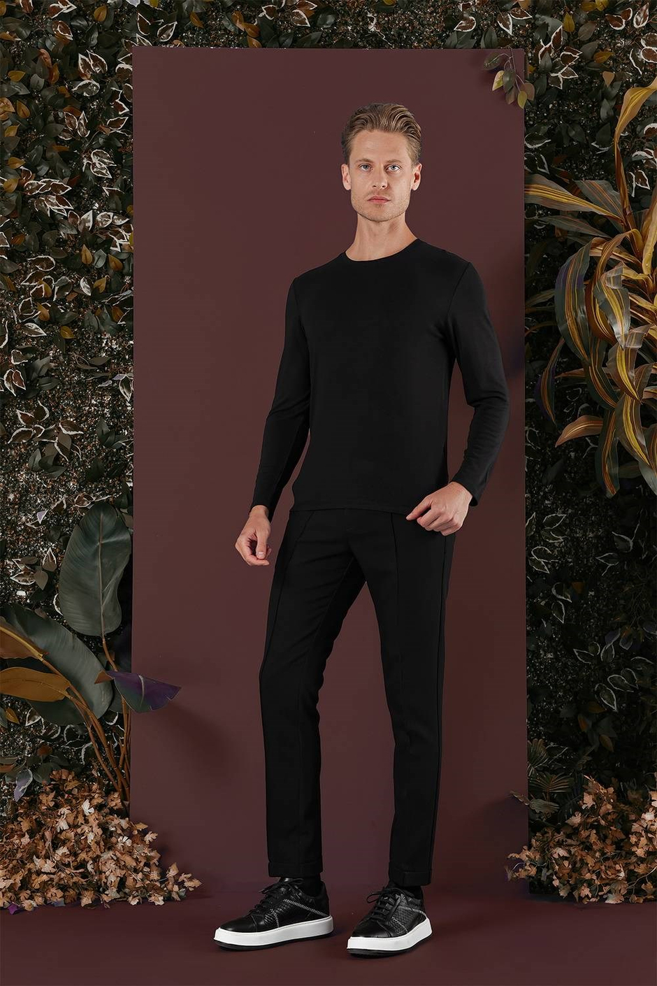 Slim Fit Beli Lastikli Önden Pens Detaylı Esnek Pamuklu Siyah Pantolon P 1130