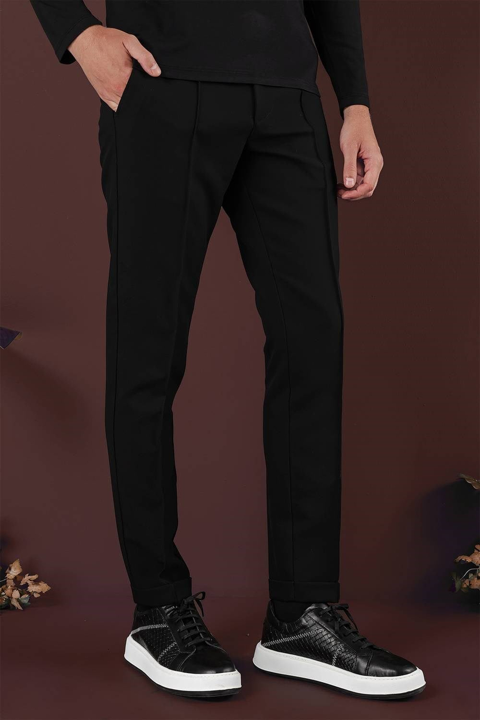 Slim Fit Beli Lastikli Önden Pens Detaylı Esnek Pamuklu Siyah Pantolon P 1130