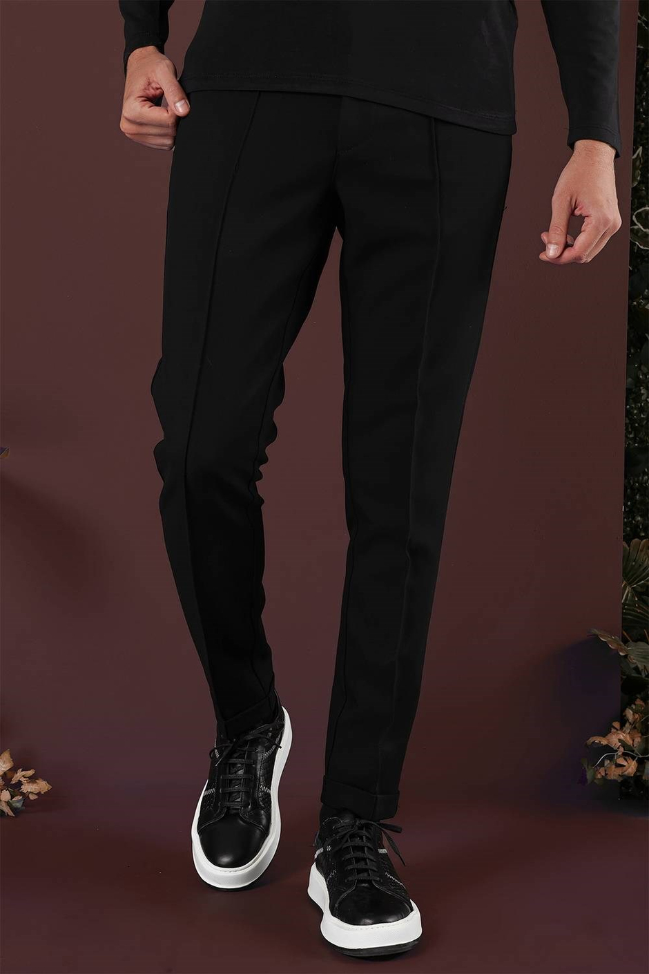 Slim Fit Beli Lastikli Önden Pens Detaylı Esnek Pamuklu Siyah Pantolon P 1130