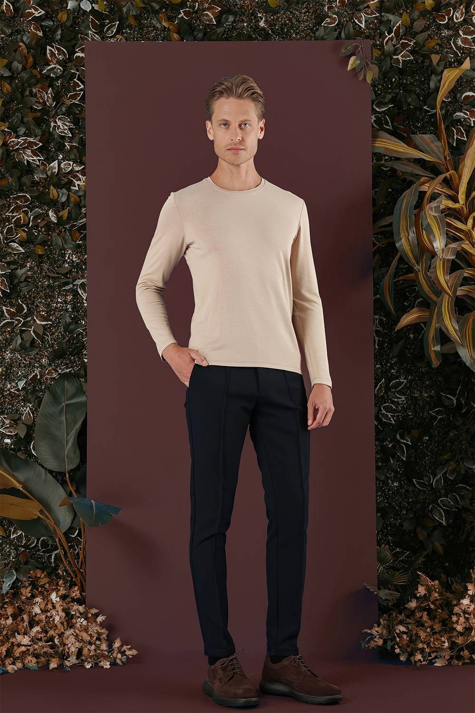 Slim Fit Beli Lastikli Önden Pens Detaylı Esnek Pamuklu Lacivert Pantolon P 1130