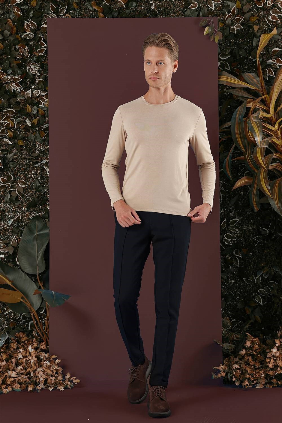 Slim Fit Beli Lastikli Önden Pens Detaylı Esnek Pamuklu Lacivert Pantolon P 1130