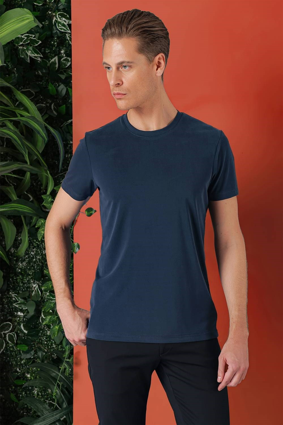 Slim Fit Bisiklet Yaka %100 Pamuk Lacivert Tişört Ts 878