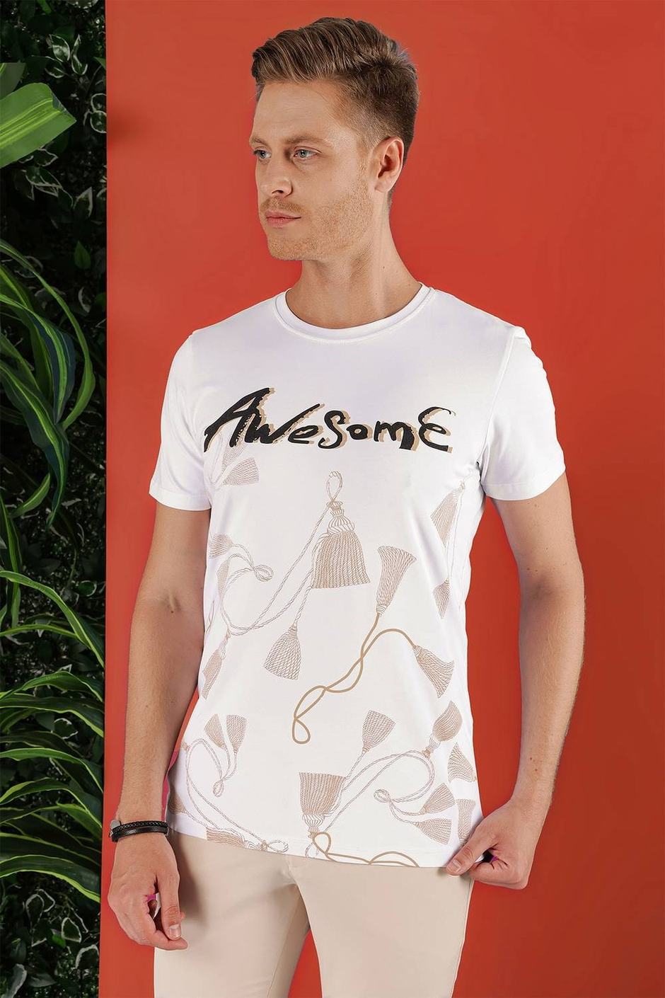 Slim Fit Bisiklet Yaka Baskılı Pamuklu Beyaz Tişört TS 856