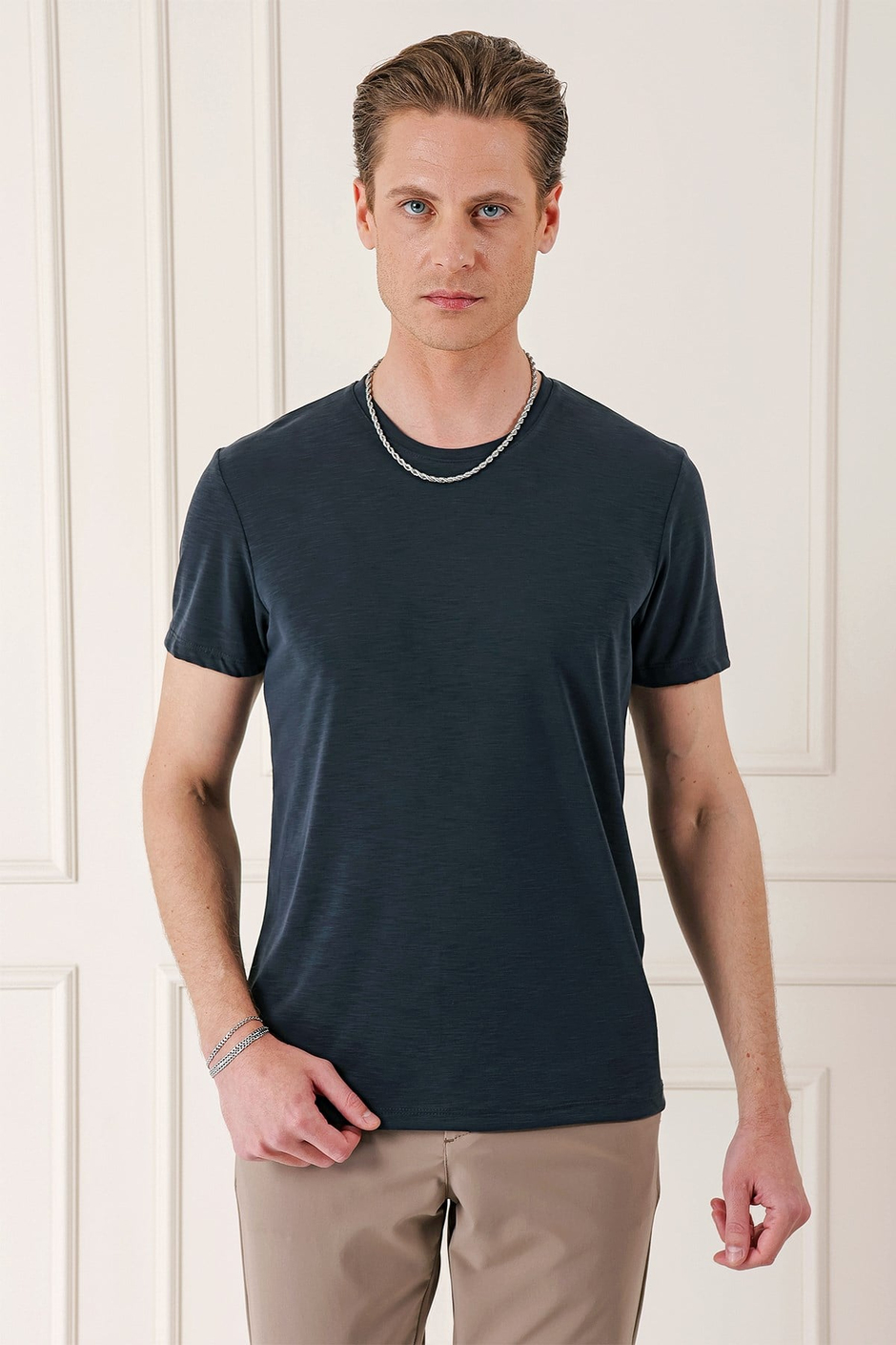 Slim Fit Bisiklet Yaka Doku Desenli Pamuklu Siyah Tişört Ts 881