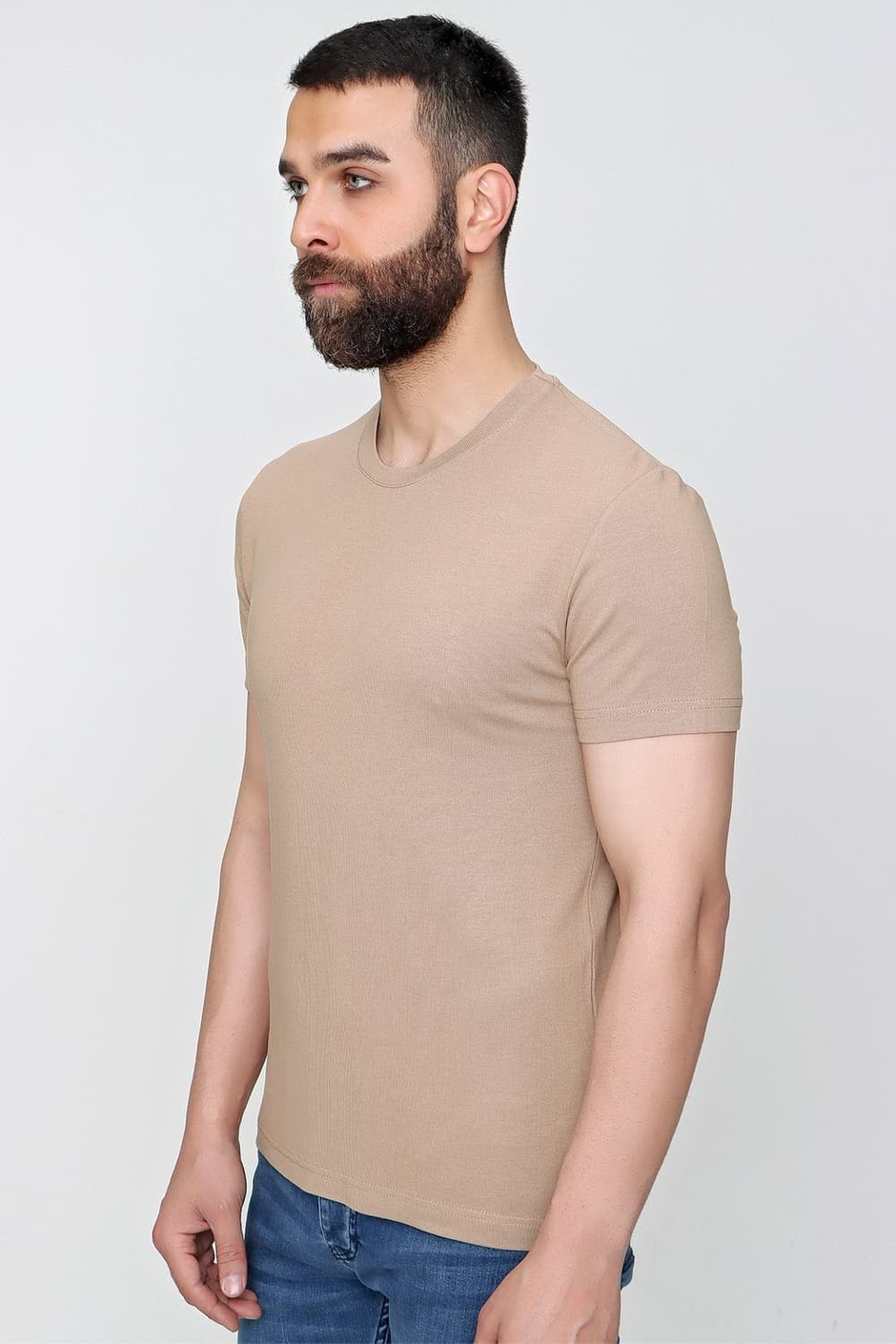 Slim Fit Bisiklet Yaka Esnek Pamuklu Düz Bej Tişört TS 823