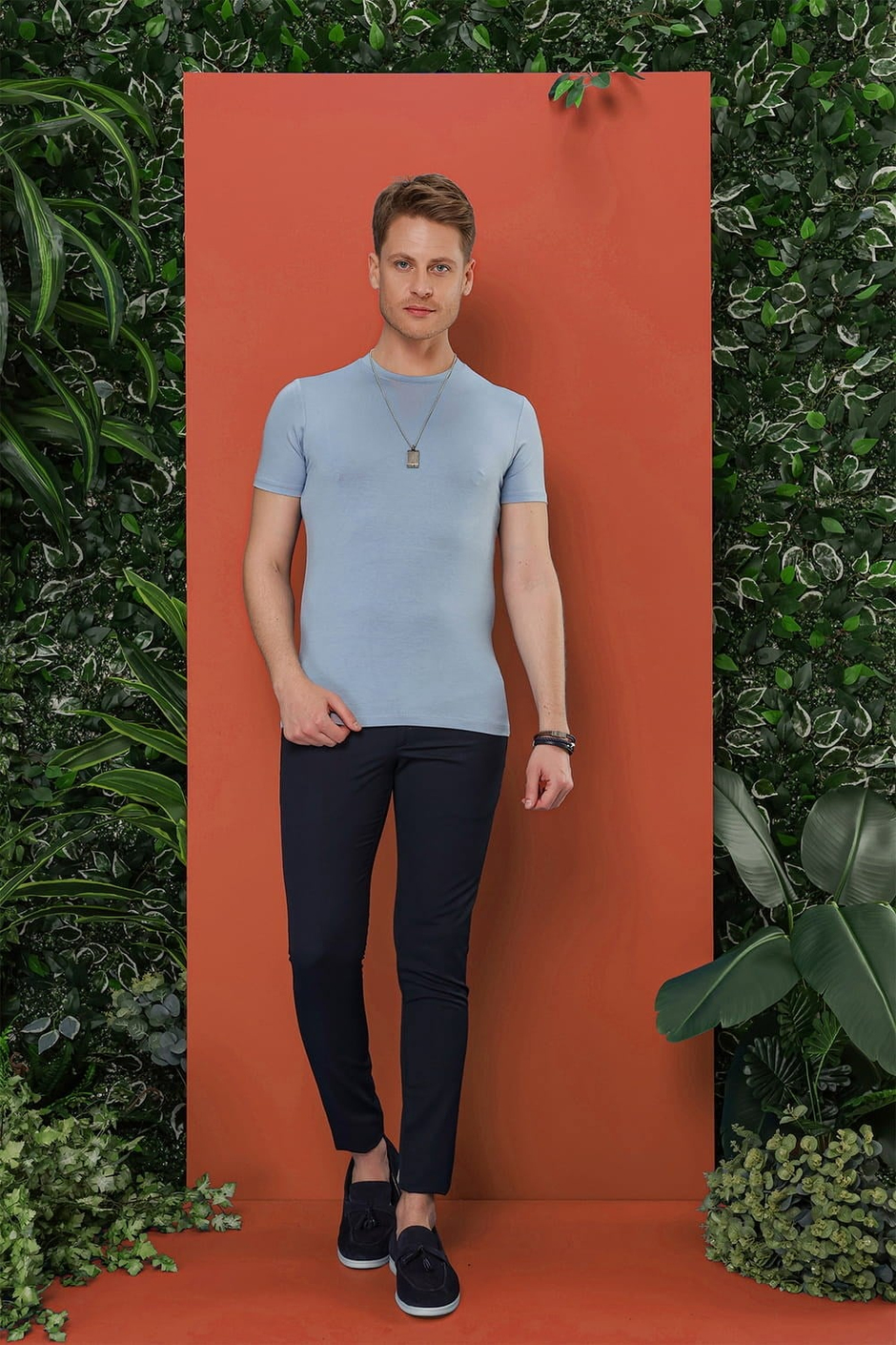 Slim Fit Bisiklet Yaka Esnek Pamuklu Mavi Tişört TS 847