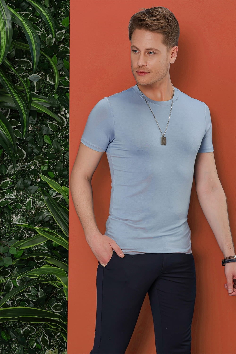 Slim Fit Bisiklet Yaka Esnek Pamuklu Mavi Tişört TS 847