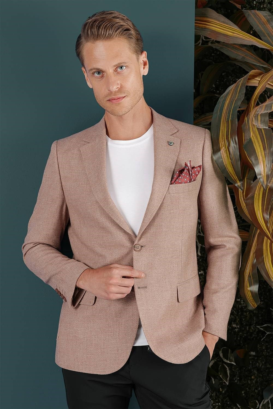 Slim Fit Çift Yırtmaç %100 Yün Balıksırtı Dokuma Tütün Ceket C 656