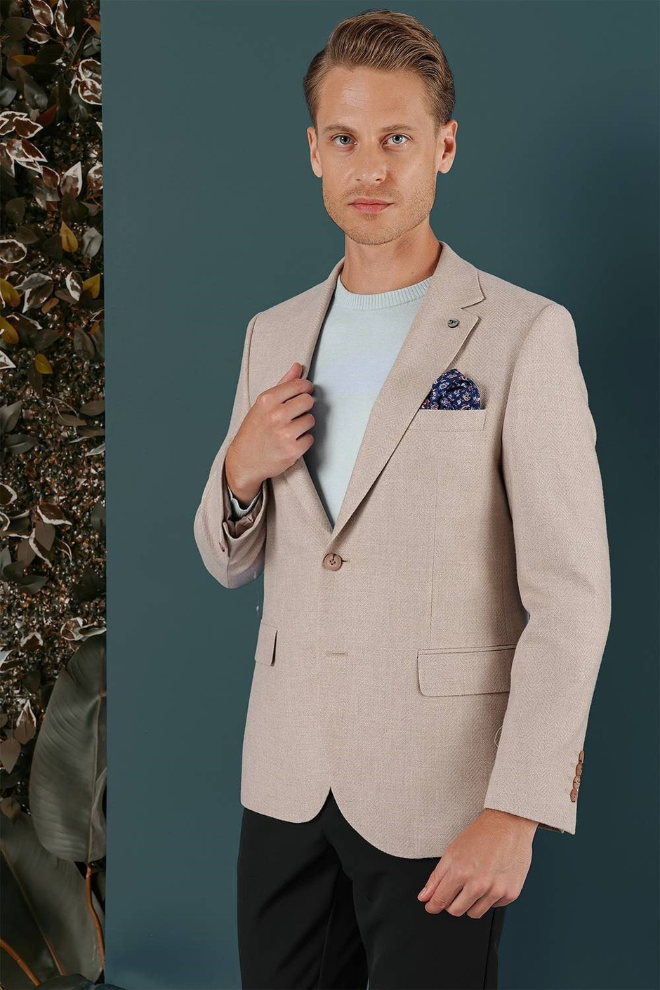 Slim Fit Çift Yırtmaç %100 Yün Balıksırtı Dokuma Bej Ceket C 656