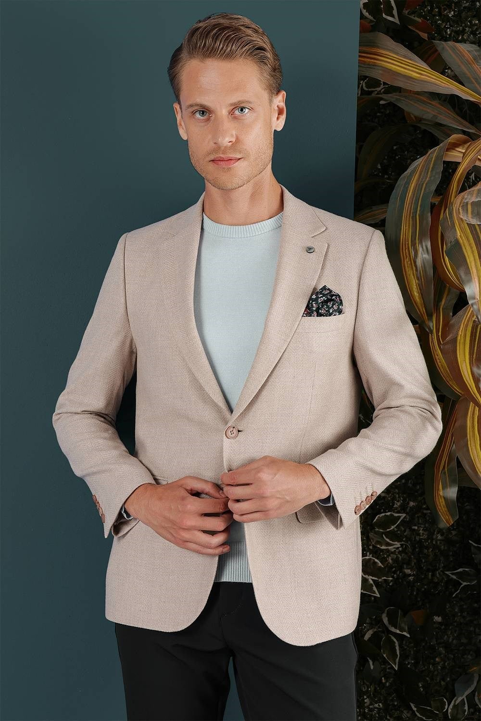 Slim Fit Çift Yırtmaç %100 Yün Balıksırtı Dokuma Bej Ceket C 656
