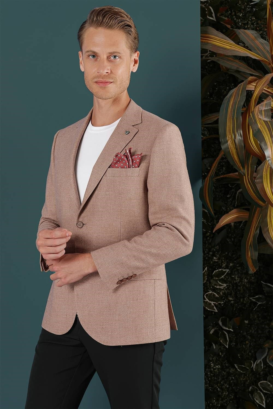 Slim Fit Çift Yırtmaç %100 Yün Balıksırtı Dokuma Tütün Ceket C 656