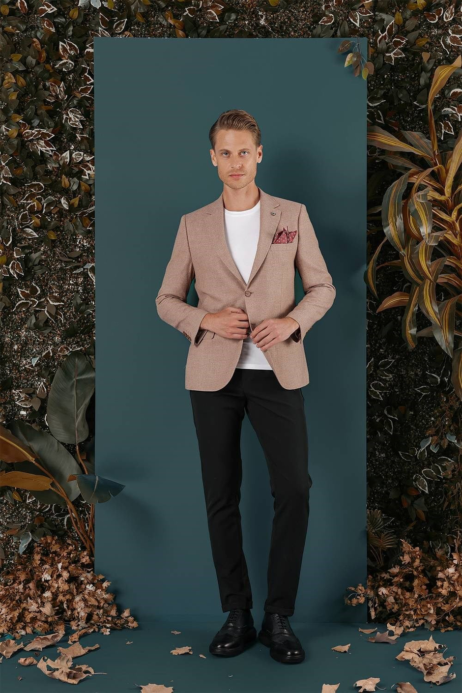Slim Fit Çift Yırtmaç %100 Yün Balıksırtı Dokuma Tütün Ceket C 656