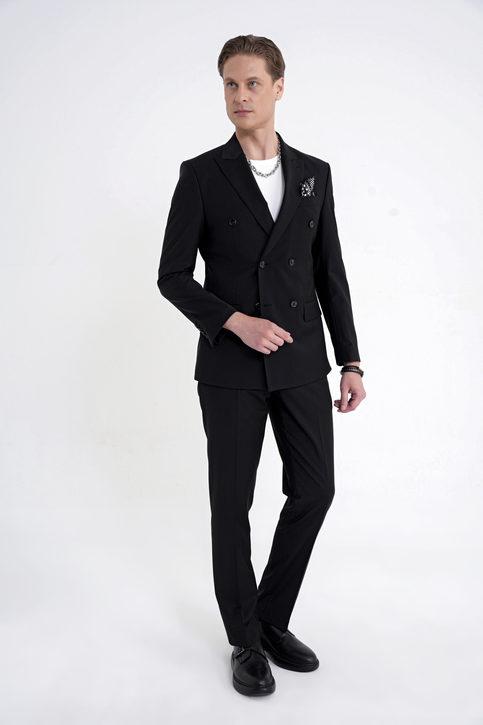 Slim Fit Çift Yırtmaç %95 Pamuk Sık Çizgili Siyah Kruvaze Takım Elbise TK 944