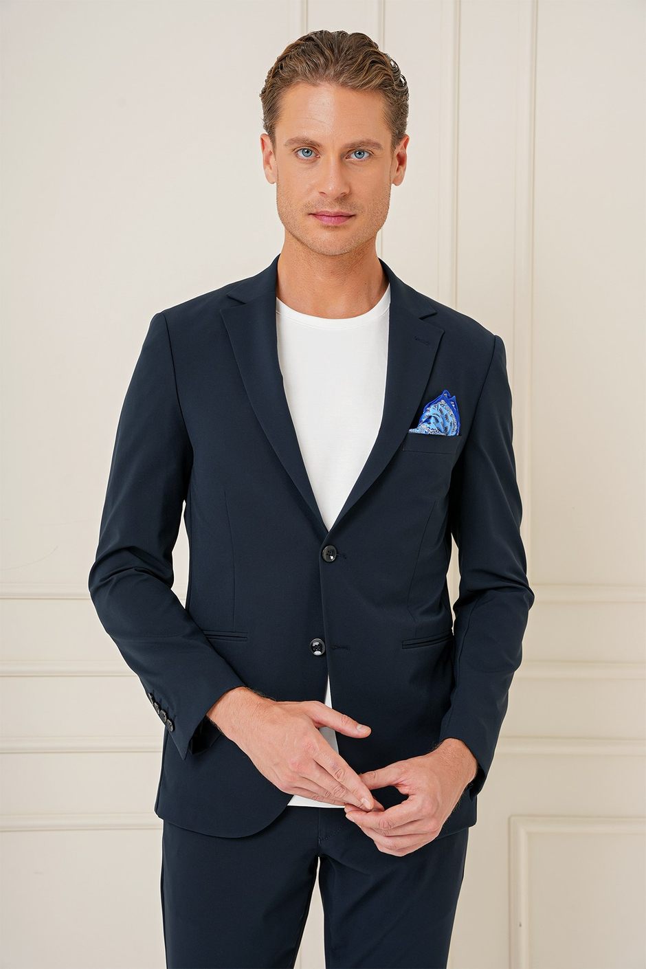 Slim Fit Çift Yırtmaç Çok Esnek Pamuklu Düz Lacivert Ceket C 680