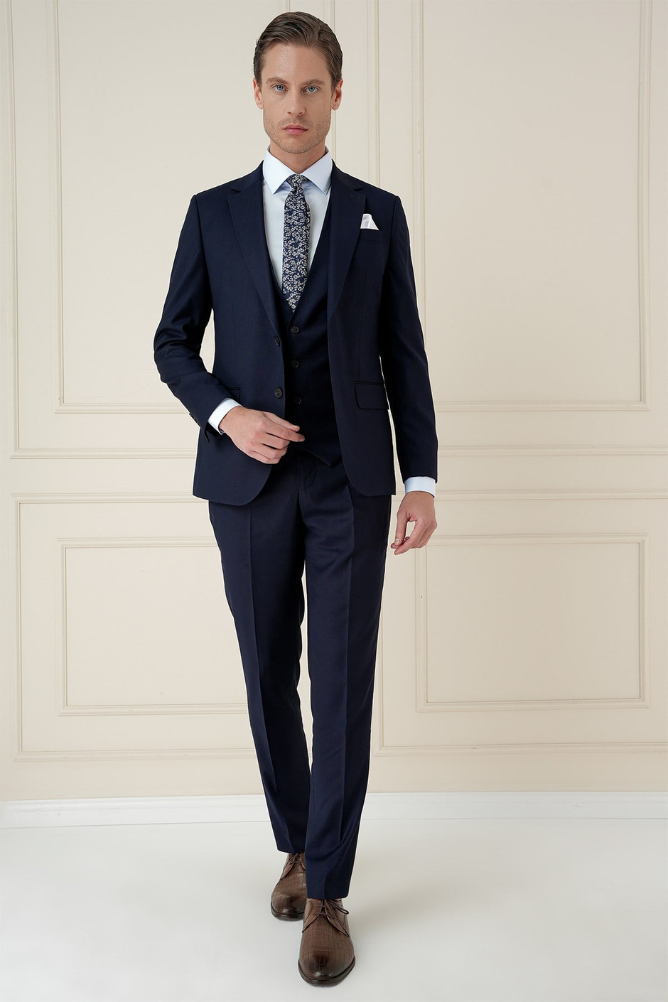 Slim Fit Çift Yırtmaç Doku Desenli Lacivert Yelekli Takım Elbise TK 908