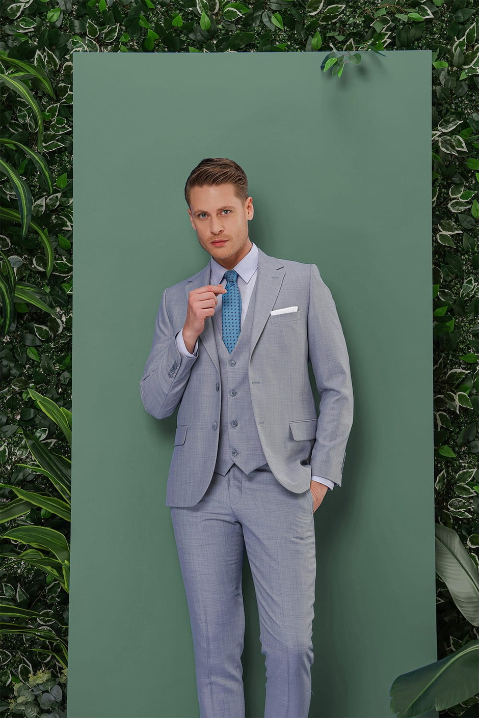 Slim Fit Çift Yırtmaç Düz Gri Mavi Yelekli Takım Elbise TK 872