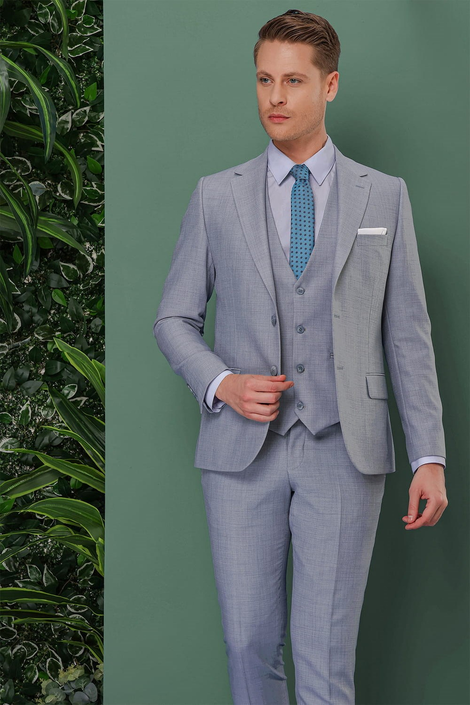 Slim Fit Çift Yırtmaç Düz Gri Mavi Yelekli Takım Elbise TK 872