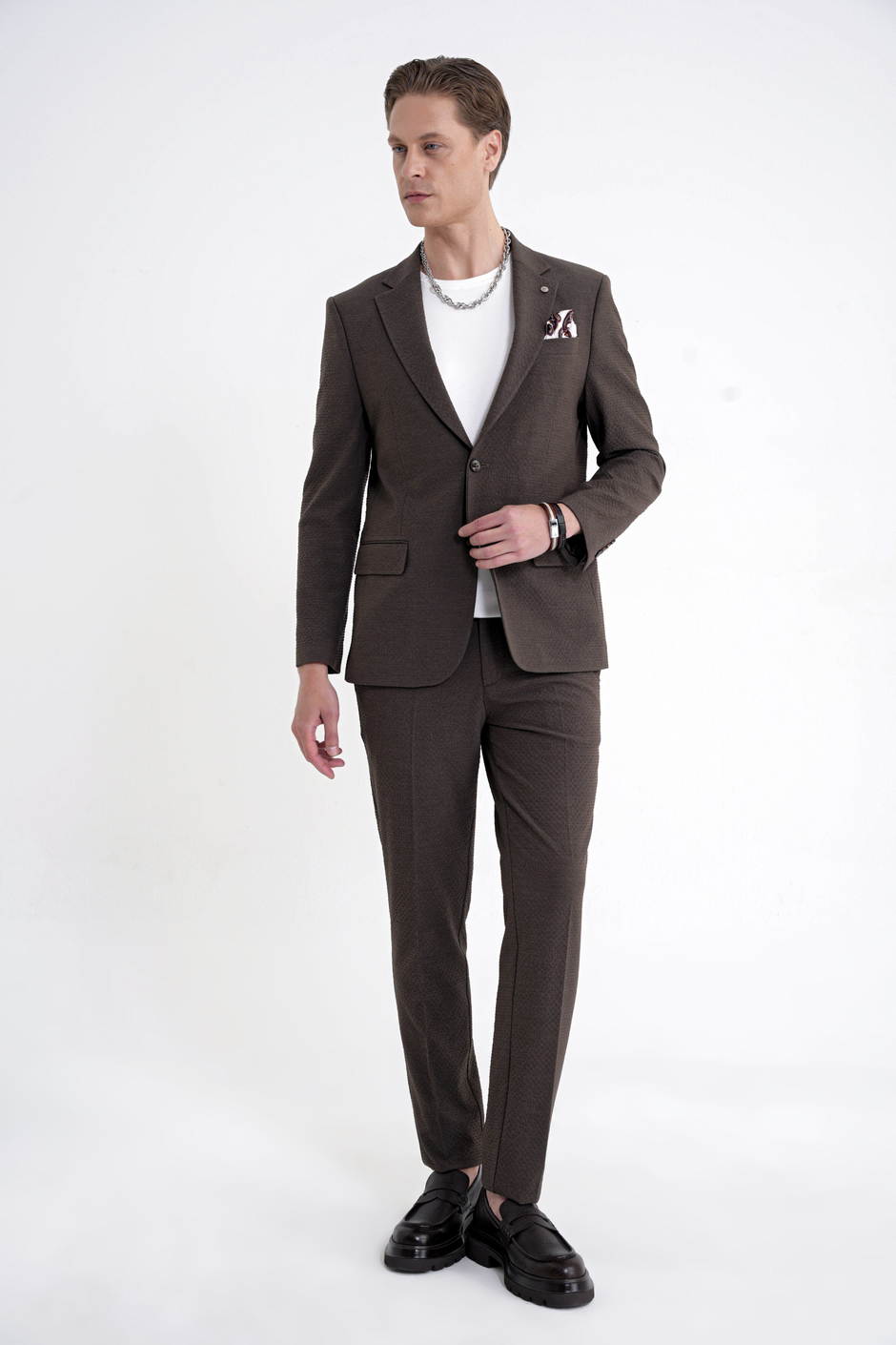Slim Fit Çift Yırtmaç Gofre Kumaş Esnek Kahverengi Spor Takım Elbise TK 940