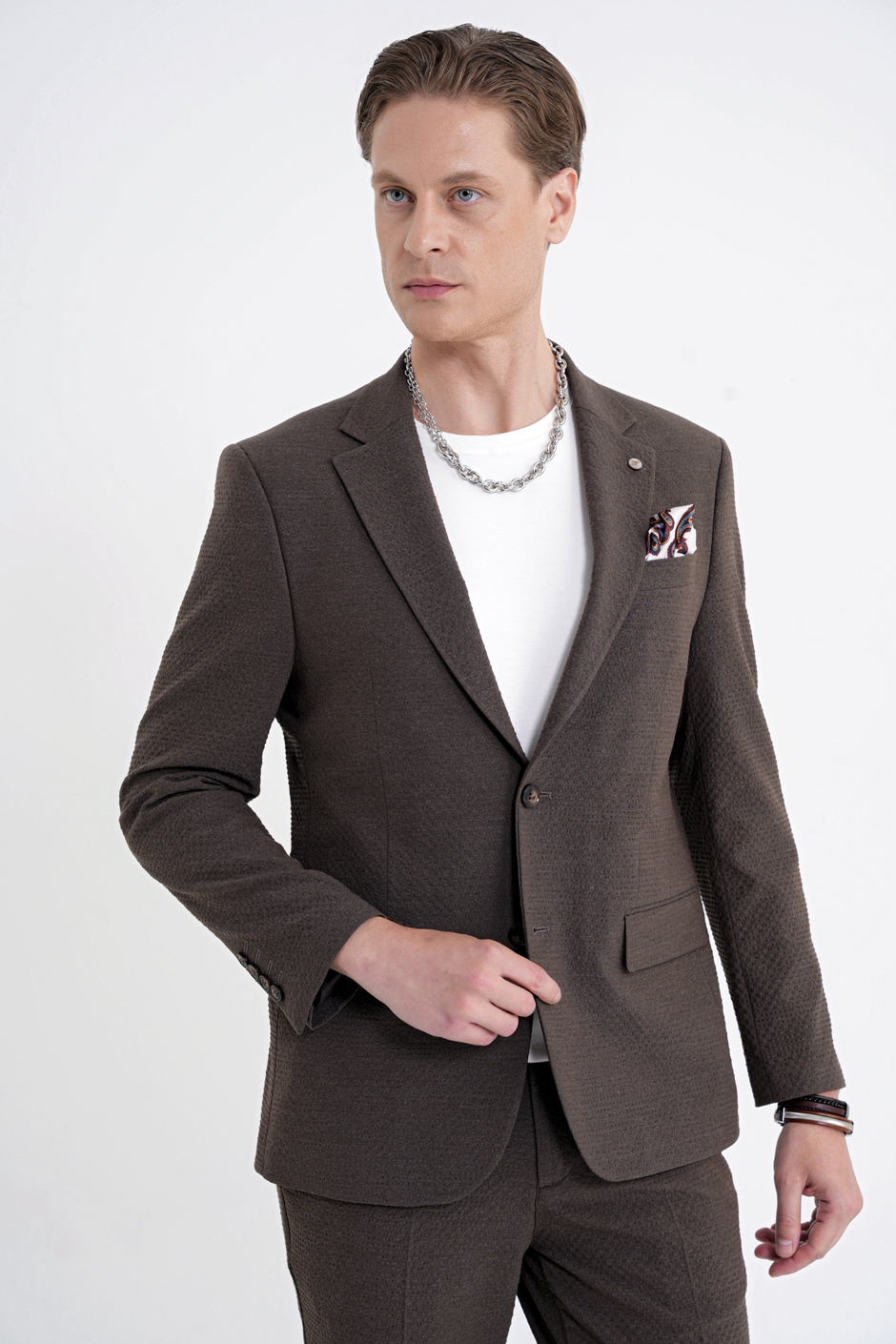 Slim Fit Çift Yırtmaç Gofre Kumaş Esnek Kahverengi Spor Takım Elbise TK 940