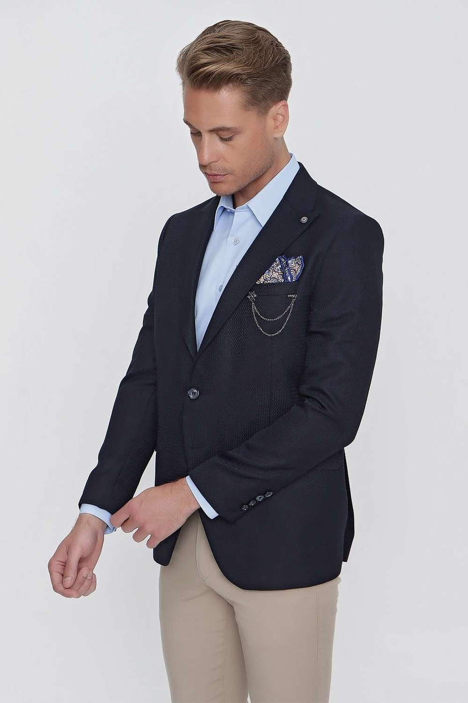 Slim Fit Çift Yırtmaç Kırangıç Yaka Armürlü Lacivert Blazer Ceket C 630