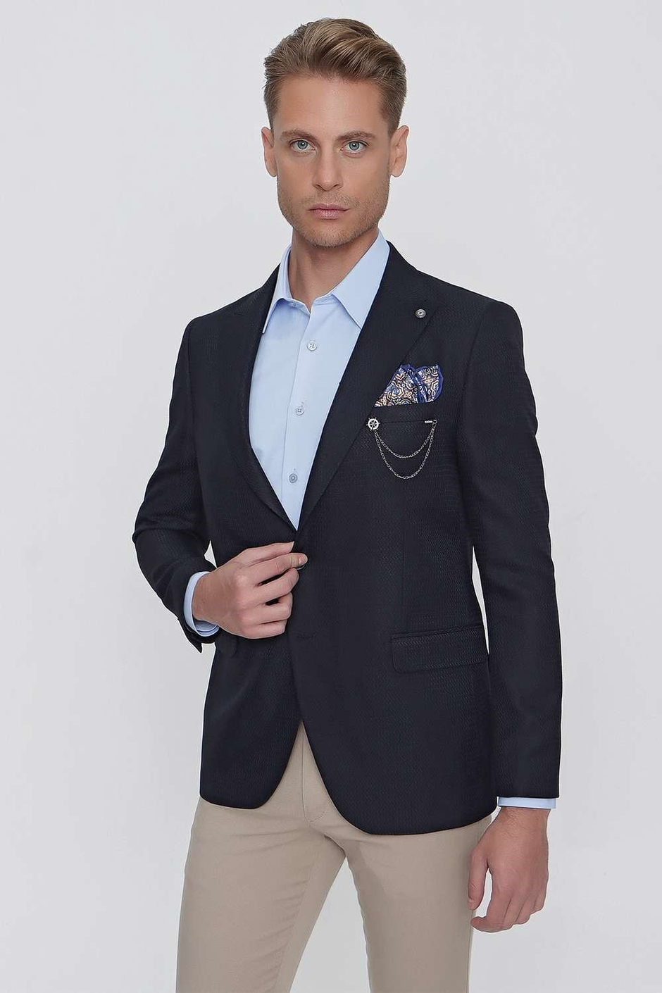 Slim Fit Çift Yırtmaç Kırangıç Yaka Armürlü Lacivert Blazer Ceket C 630