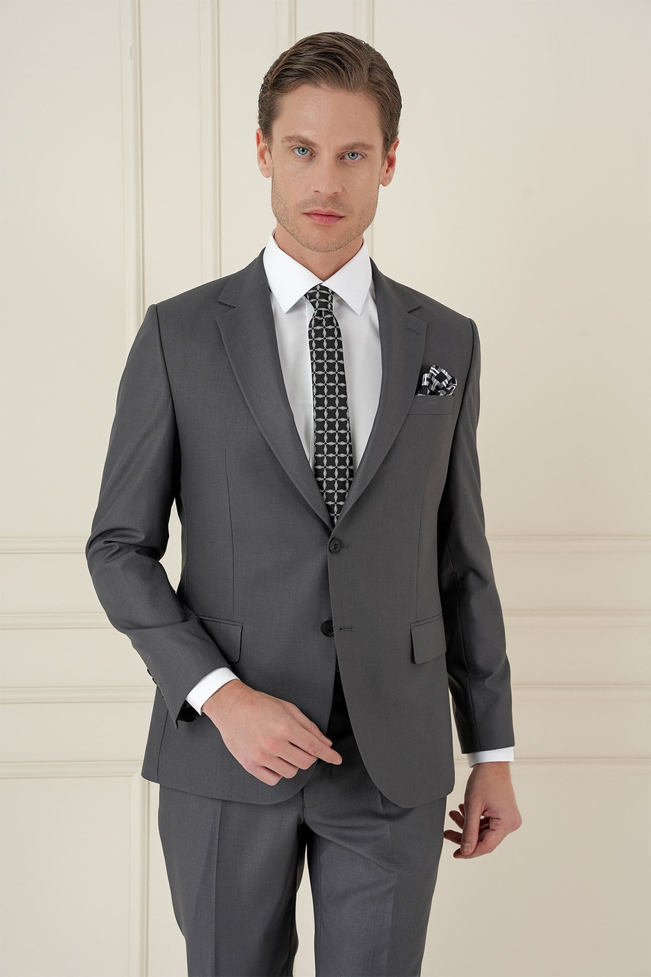 Slim Fit Çift Yırtmaç Mono Yaka Klasik Füme Takım Elbise Tk 912