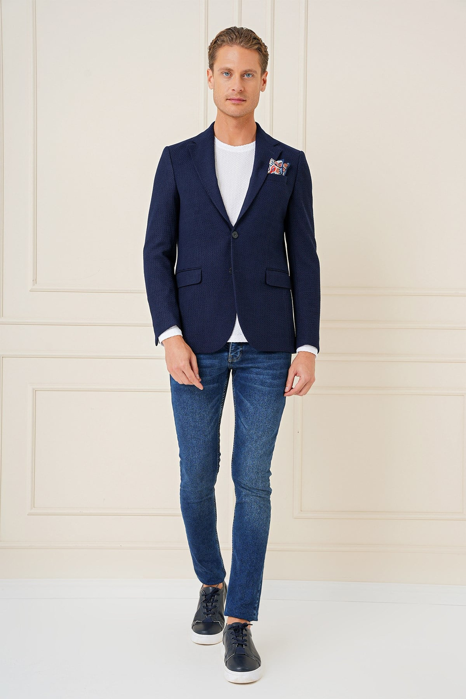 Slim Fit Çift Yırtmaç Yünlü Buklet Dokuma Lacivert Ceket C 686